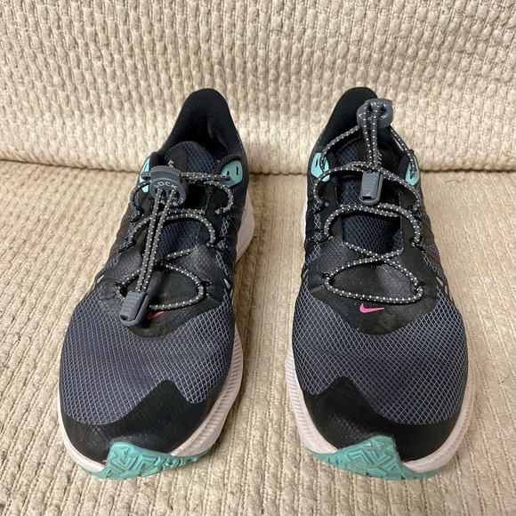 Nike Winflo 7 Shield Obsidian Mist Women 8, Water-Resistant - Picture 3 of 6